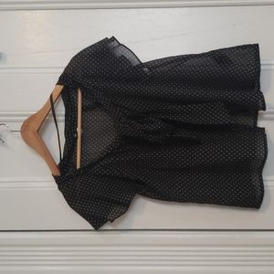H&M flutter sleeve blouse w/pussy bow 8